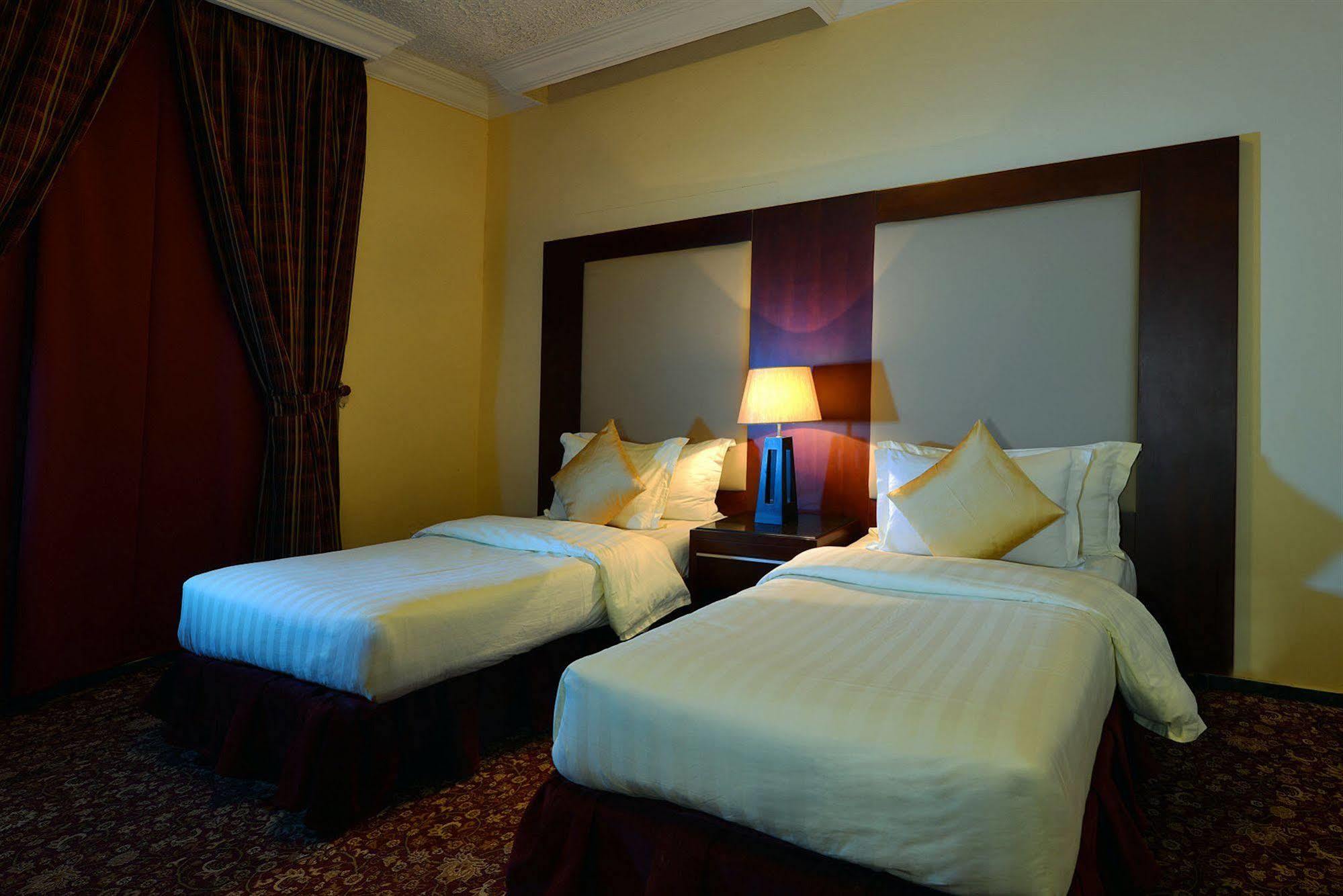 Aparthotel Boudl Palestine Jiddah Esterno foto