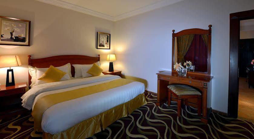 Aparthotel Boudl Palestine Jiddah Esterno foto